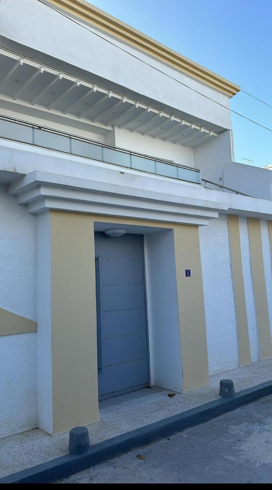 Oscar Ariana Exterior foto